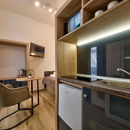 Tritoni Mini - Valletta *